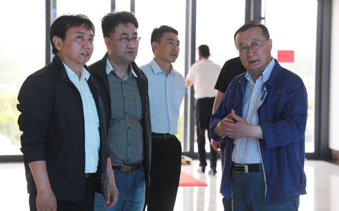5月21日北京創(chuàng)新協(xié)同信息技術研究員院院長王東東來公司調(diào)研大.jpg